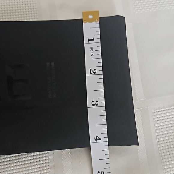 Rudsak Unisex Resueable Protective Sleeves To Store Your Fur Black - Picture 6 of 16